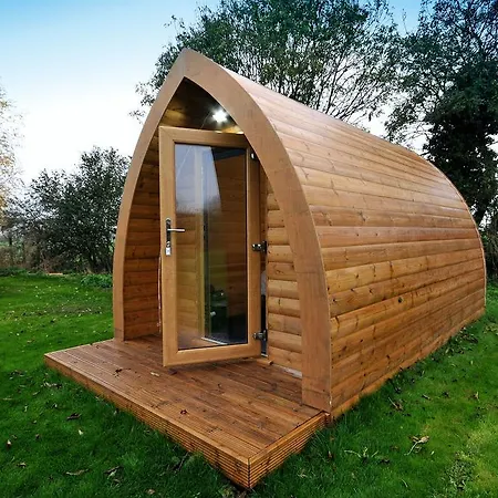 Wolds Glamping 3* York