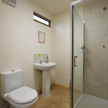 Wolds Glamping Camping