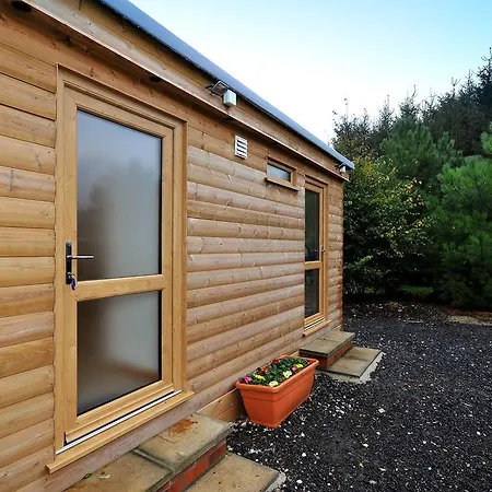 Campsite Wolds Glamping 3*