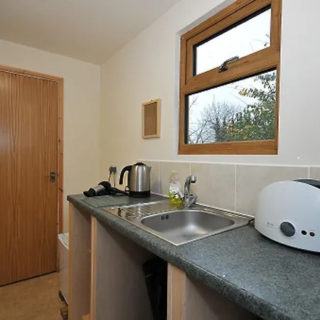 Wolds Glamping אתר קמפינג יורק