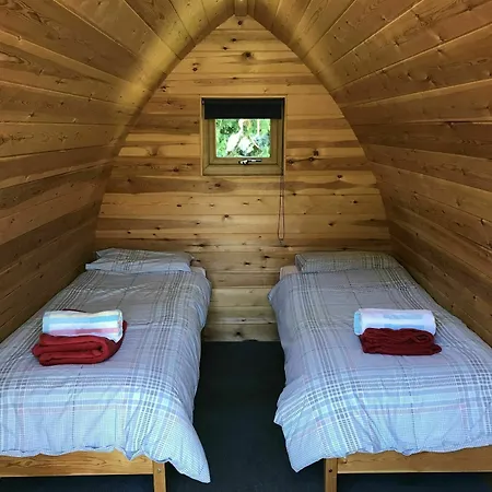 Wolds Glamping אתר קמפינג